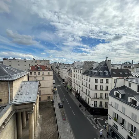 In Le Marais Silm *